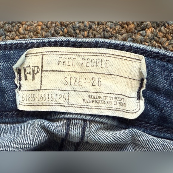 Free People Women's Ruffle Flared Leg Denim Jeans Blue Size 26 - Picture 4 of 12